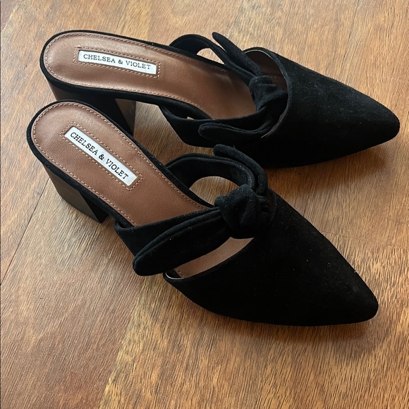 New Chelsea & Violet Black Suede Mules - Picture 13 of 13